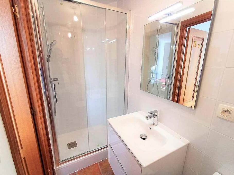 Bonito Estudio Reformado 1 Dormitorio 3 Personas Hendaye Buitenkant foto